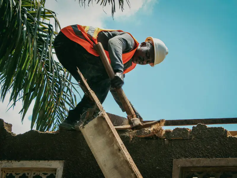 Why Hiring Professional Roof Replacement Contractors Matters