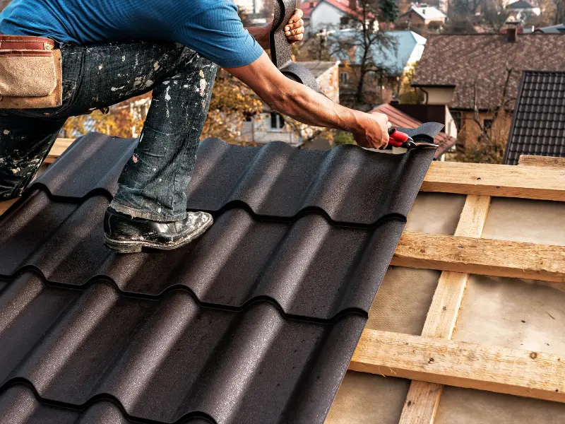 When Is the Slow Season for Roofing? Your Guide to Timing and Savings 4 Roofing Project