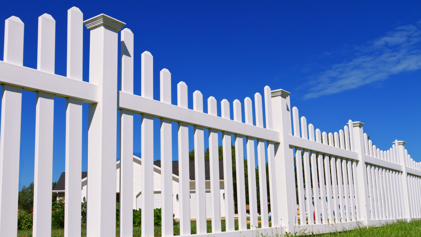 Decorative Fencing: Enhancing Your Virginia Property’s Curb Appeal 1 How Fencing Shapes First Impressions Reitzel Roofing and Exteriors
