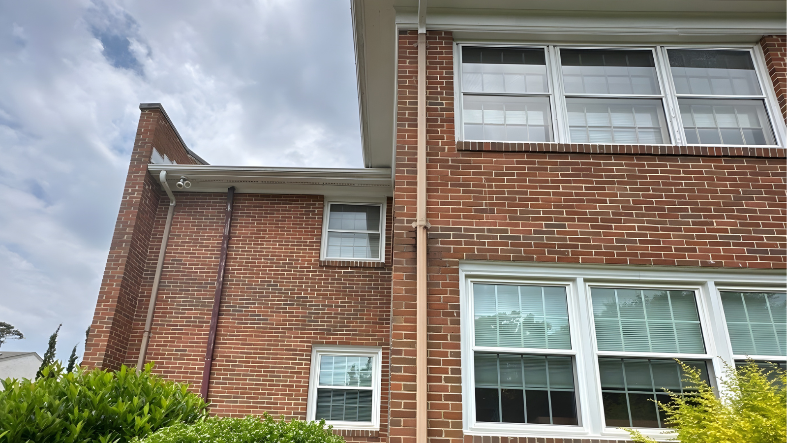 The Hidden Benefits of Energy-Efficient Windows in Virginia's Climate 1 33 Reitzel Roofing and Exteriors