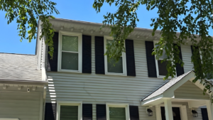 Modern home featuring energy-efficient windows Virginia homeowners choose for comfort and energy savings