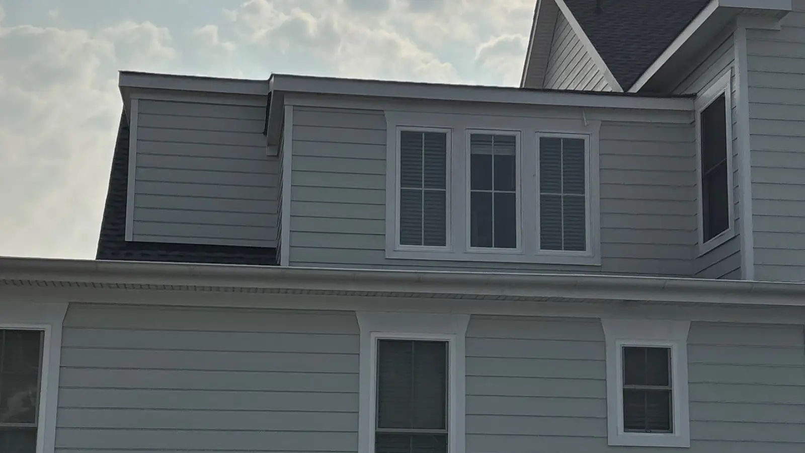 The Pros and Cons of Different Siding Materials: A Homeowner's Guide 2 54 Reitzel Roofing and Exteriors