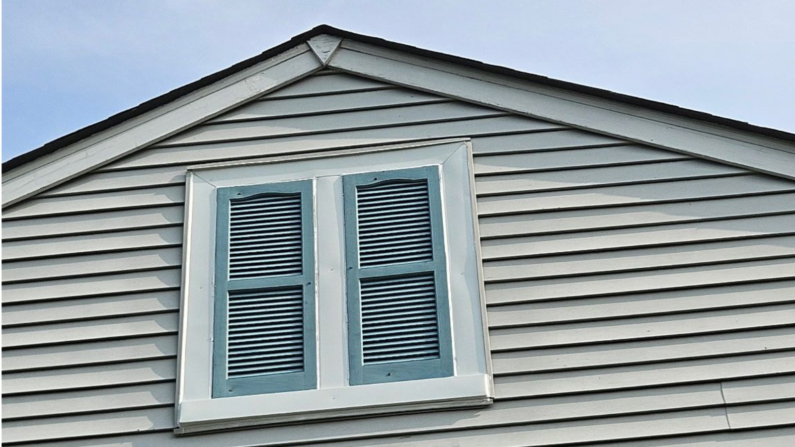 Innovative Siding Designs to Make Your Home Stand Out 1 65 Reitzel Roofing and Exteriors